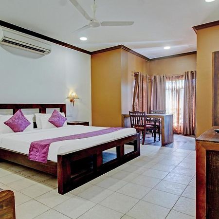 Treebo Premium Travancore Palace Cherthala Alappuzha Exterior foto