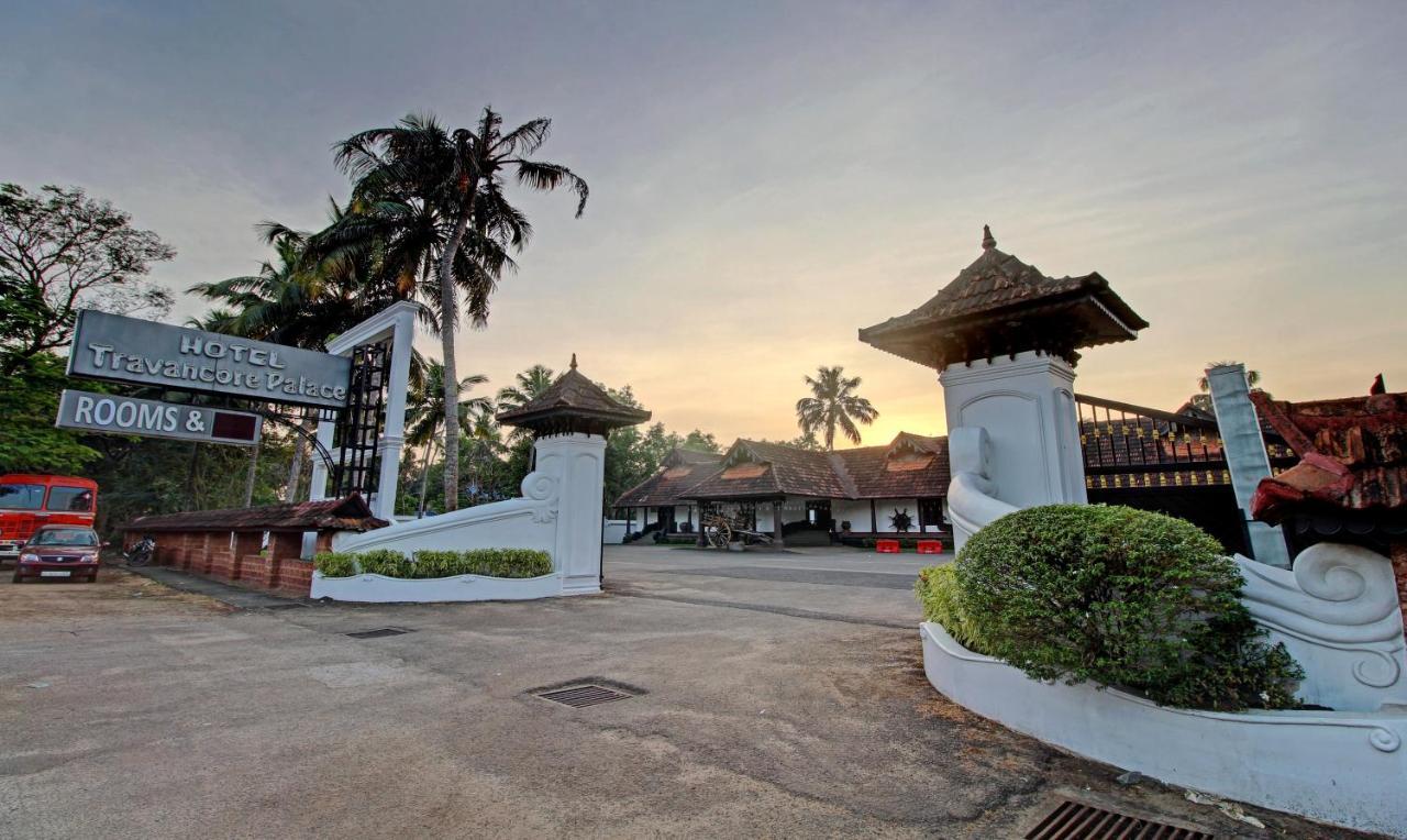 Treebo Premium Travancore Palace Cherthala Alappuzha Exterior foto