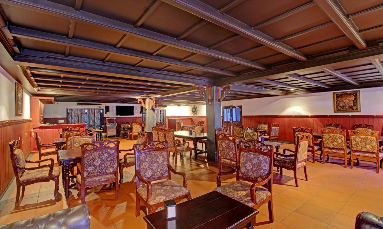 Treebo Premium Travancore Palace Cherthala Alappuzha Exterior foto