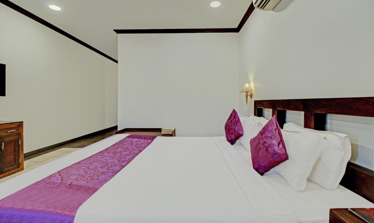 Treebo Premium Travancore Palace Cherthala Alappuzha Exterior foto