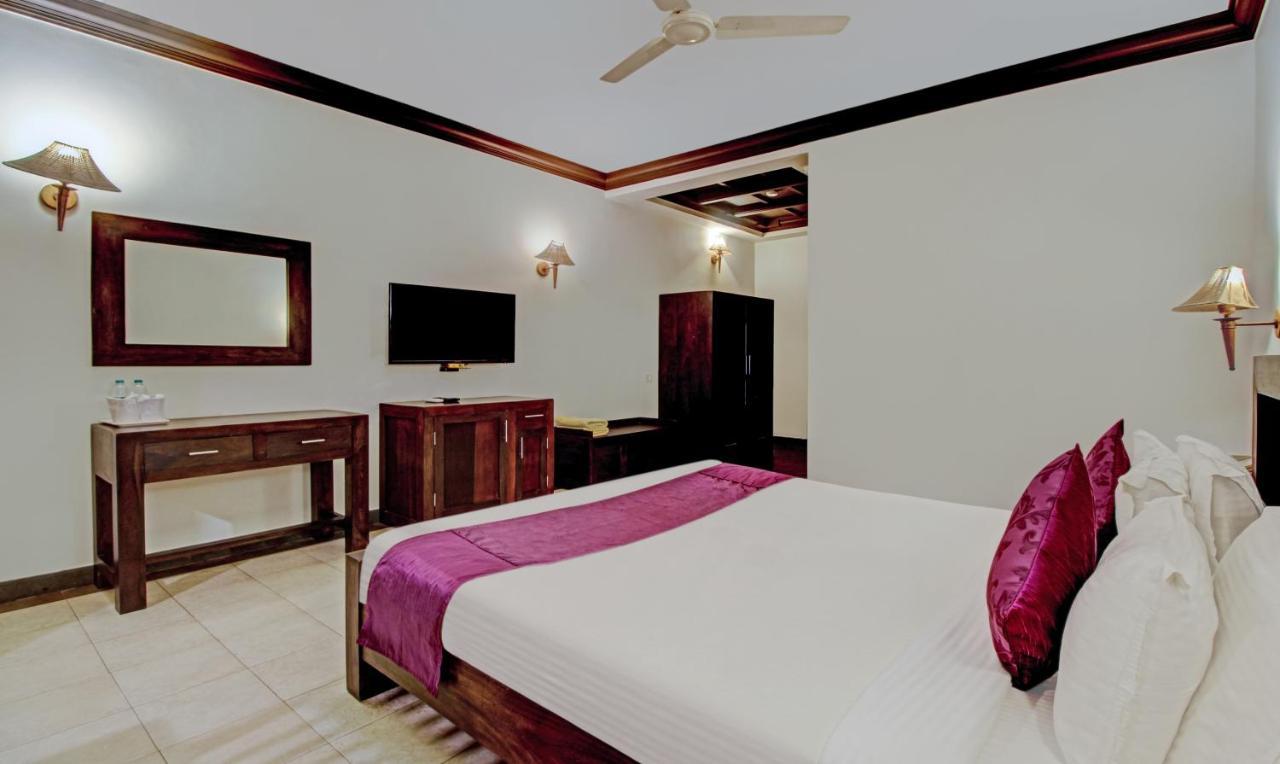 Treebo Premium Travancore Palace Cherthala Alappuzha Exterior foto