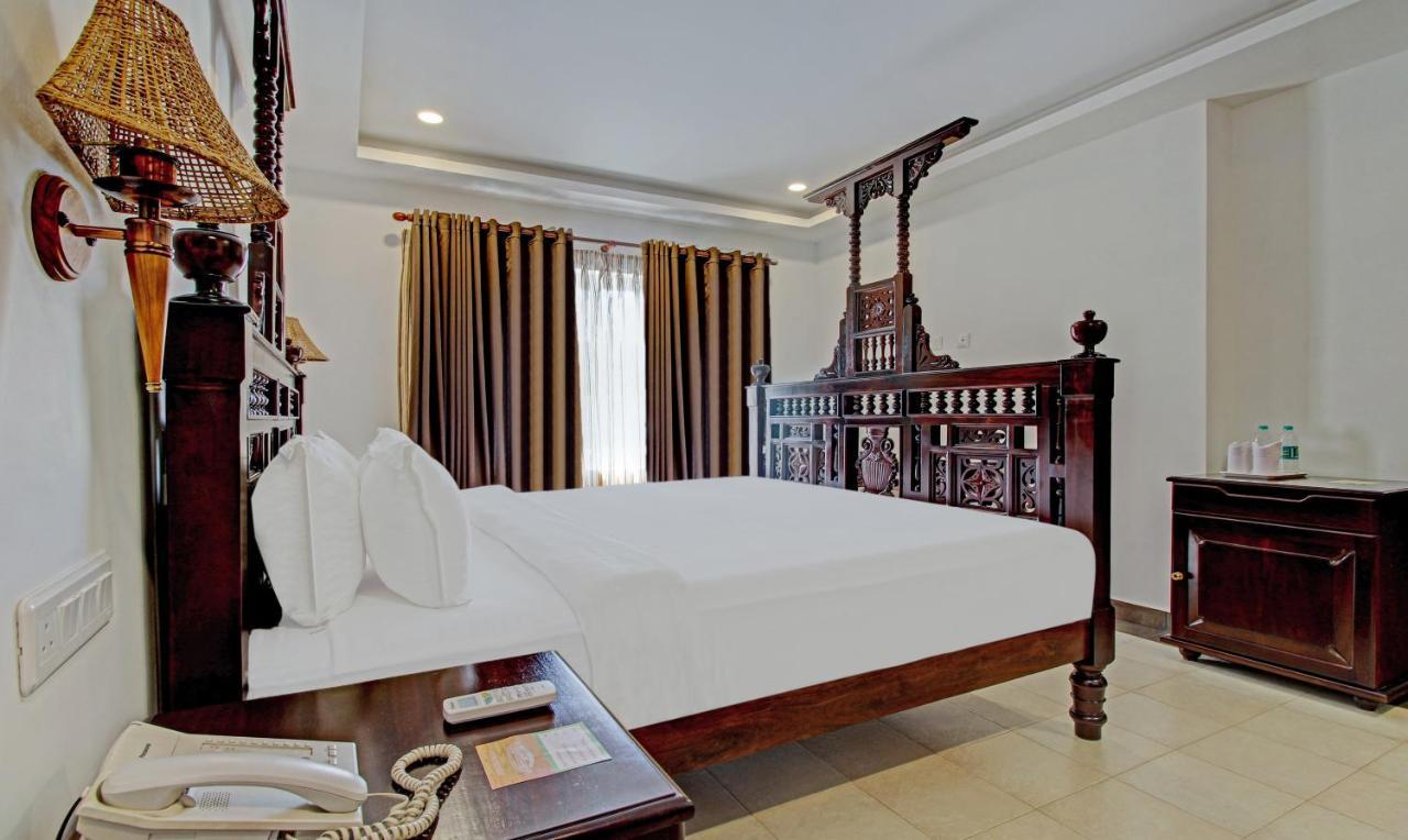 Treebo Premium Travancore Palace Cherthala Alappuzha Exterior foto